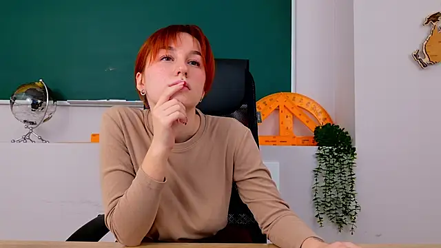 ClaireMathis online show from 01/12/26, 02:55