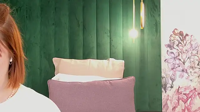 Snapshot of ClaireMathis chatting on 03/31/26, 02:39 ClaireMathis online show from 03/31/26, 02:39