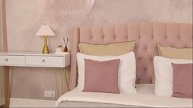 Snapshot of ClaireMathis chatting on 04/28/26, 03:06 ClaireMathis online show from 04/28/26, 03:06