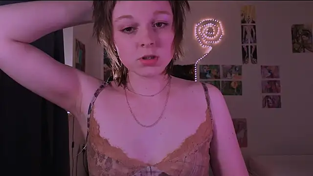 Snapshot of liquid0fluid0 chatting on 03/12/26, 04:24 liquid0fluid0 online show from 03/12/26, 04:24