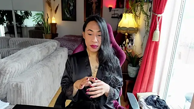 Snapshot of bianca_bellamy chatting on 05/12/26, 07:05 bianca bellamy online show from 05/12/26, 07:05