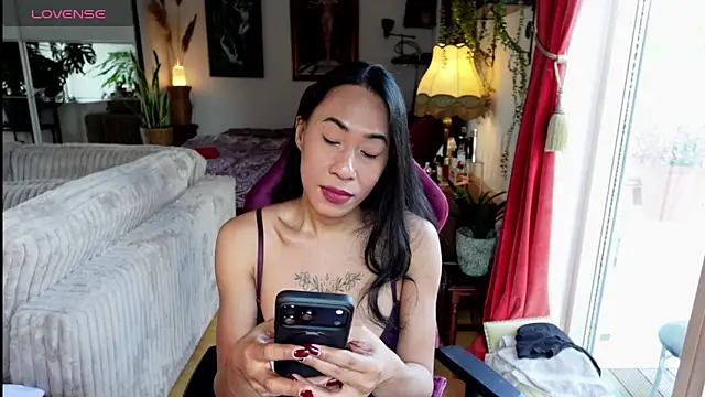 Snapshot of bianca_bellamy chatting on 05/15/26, 11:50 bianca bellamy online show from 05/15/26, 11:50