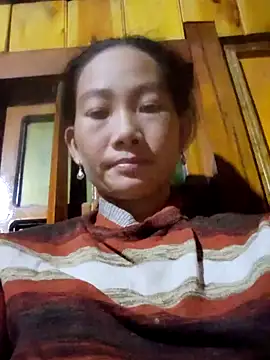 gio-thu online show from 10/26/25, 04:46