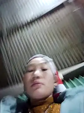 gio-thu online show from 11/25/25, 11:43