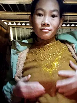 gio-thu online show from 11/27/25, 02:57