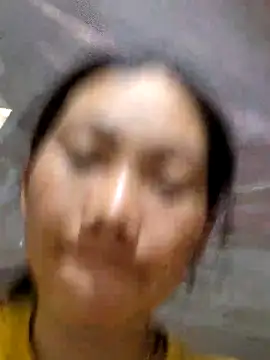 Snapshot of gio-thu chatting on 04/25/26, 05:21 gio-thu online show from 04/25/26, 05:21