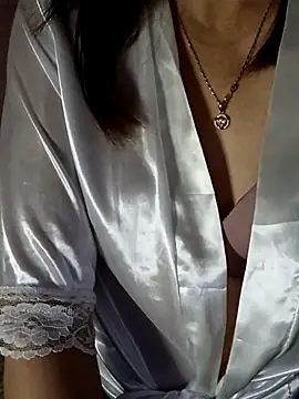 Snapshot of Jonaa99 chatting on 11/11/25, 05:46 Jonaa99 online show from 11/11/25, 05:46