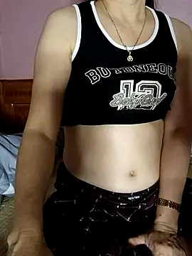 Snapshot of Jonaa99 chatting on 03/08/26, 05:39 Jonaa99 online show from 03/08/26, 05:39