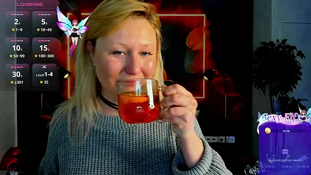 scent  of woman online show from 04/14/26, 01:33