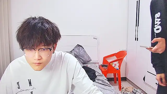 Snapshot of KK-cuteboy chatting on 06/17/26, 12:18 KK-cuteboy online show from 06/17/26, 12:18