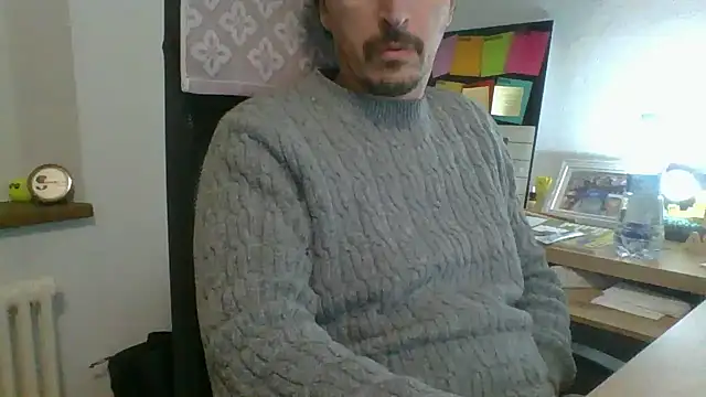 Kawayleo online show from 11/22/25, 11:37