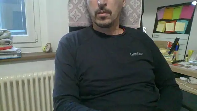 Kawayleo online show from 12/15/25, 02:10