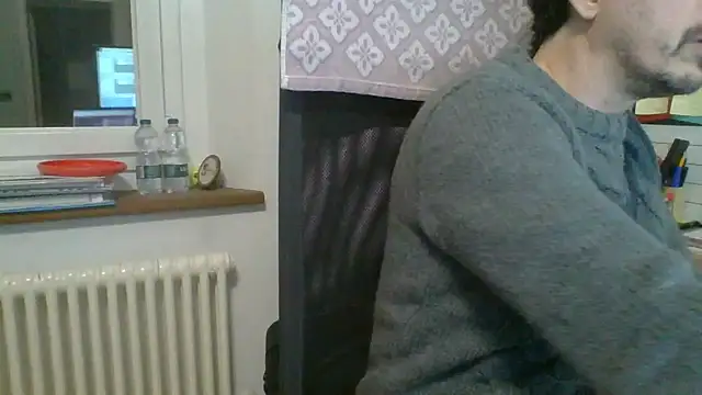 Kawayleo online show from 12/17/25, 04:35