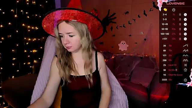 Evaa Braunn online show from 10/27/25, 02:04