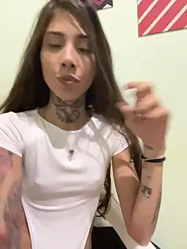 Snapshot of casalskunk chatting on 05/22/26, 11:21 casalskunk online show from 05/22/26, 11:21