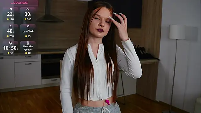 Snapshot of RonnieSchmertz chatting on 10/18/25, 05:14 RonnieSchmertz online show from 10/18/25, 05:14