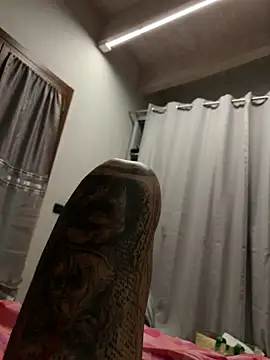 Snapshot of Sexy-feet78 chatting on 10/16/25, 12:55 Sexy-feet78 online show from 10/16/25, 12:55