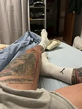 Snapshot of Sexy-feet78 chatting on 11/12/25, 10:52 Sexy-feet78 online show from 11/12/25, 10:52