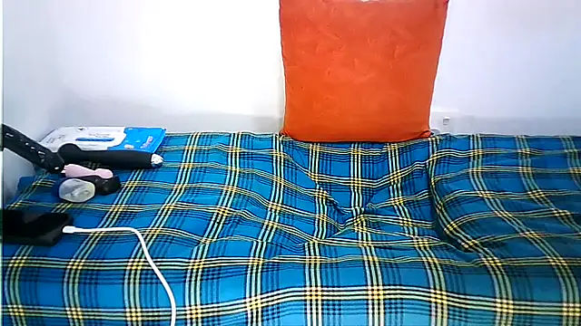 Ntokozo290 online show from 12/22/25, 05:43