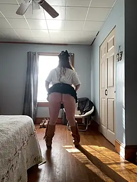 Snapshot of SugarMilkandHoney chatting on 02/01/26, 08:40 SugarMilkandHoney online show from 02/01/26, 08:40