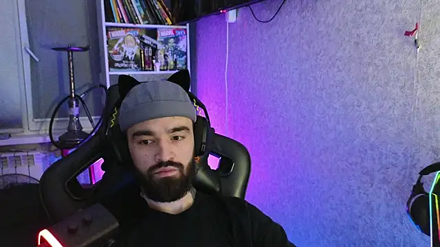 Nik Namee online show from 10/21/25, 06:30