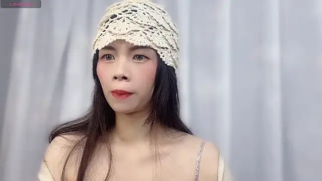 Lynnalltop-165-KeKe online show from 12/15/25, 01:04