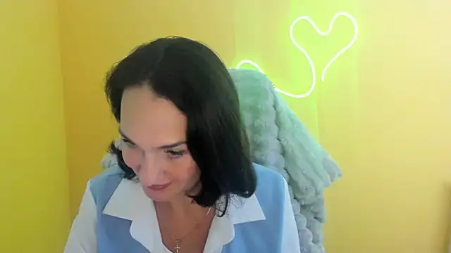 Rosie Rosee online show from 10/27/25, 12:31