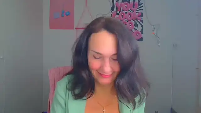 Snapshot of Rosie_Rosee chatting on 04/01/26, 11:22 Rosie Rosee online show from 04/01/26, 11:22