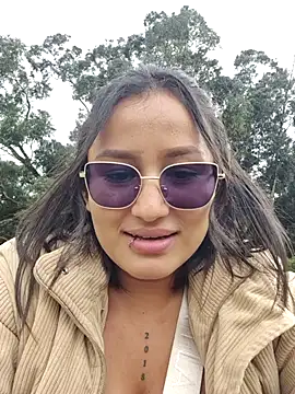 Snapshot of SussySunny_ chatting on 02/24/26, 01:42 SussySunny online show from 02/24/26, 01:42