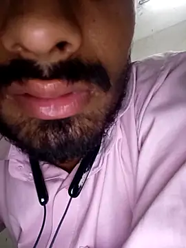 siddBus online show from 10/30/25, 11:00