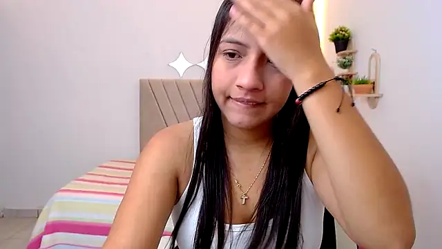 Snapshot of zara_cute chatting on 05/23/26, 12:20 zara cute online show from 05/23/26, 12:20