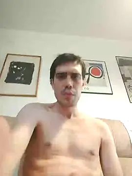 Snapshot of Pimpinela23 chatting on 10/21/25, 03:02 Pimpinela23 online show from 10/21/25, 03:02