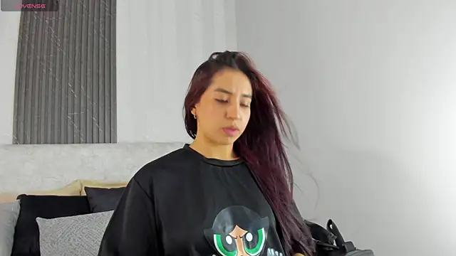 Snapshot of Vittoria_Conti_ chatting on 06/15/26, 05:37 Vittoria Conti online show from 06/15/26, 05:37