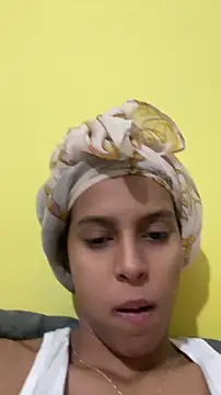 Snapshot of thepicis chatting on 04/17/26, 06:33 thepicis online show from 04/17/26, 06:33