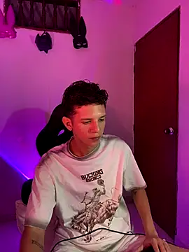 tylernova online show from 10/27/25, 04:05