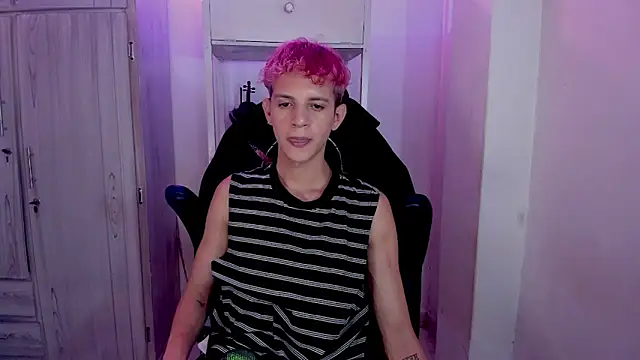 tylernova online show from 11/28/25, 03:53