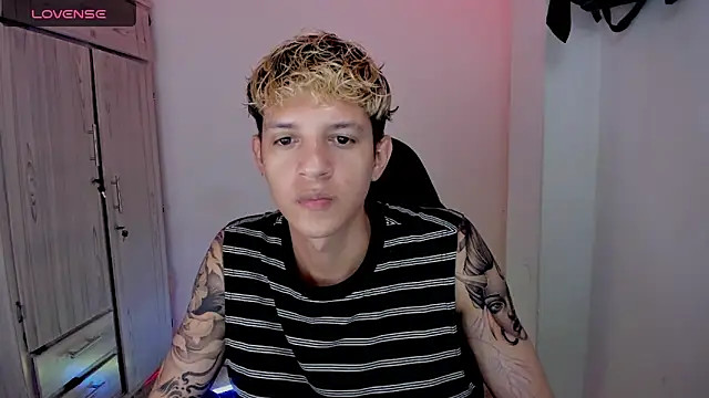 tylernova online show from 04/02/26, 03:04