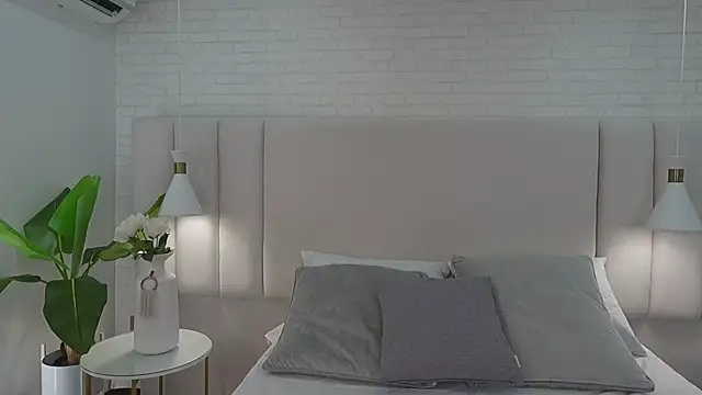 nina gb online show from 03/02/26, 08:37