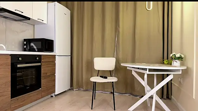 Say Me Nika online show from 10/13/25, 06:41