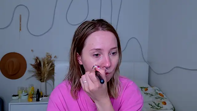 CandiceKingzz online show from 10/22/25, 05:30