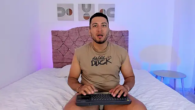 LoganRyder online show from 10/13/25, 01:00