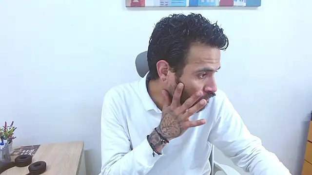 Snapshot of Nateskp_1 chatting on 10/12/25, 02:27 Nateskp 1 online show from 10/12/25, 02:27