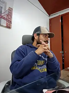 Snapshot of Nateskp_1 chatting on 10/20/25, 09:48 Nateskp 1 online show from 10/20/25, 09:48