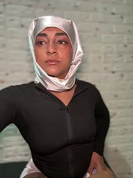 CelestSkyy online show from 03/28/26, 03:39