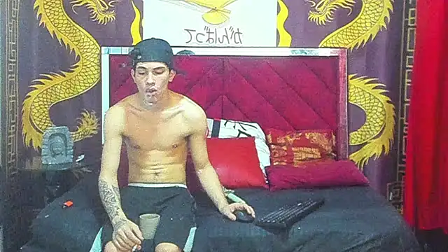 Snapshot of Pride_couple chatting on 02/03/26, 11:21 Pride couple online show from 02/03/26, 11:21