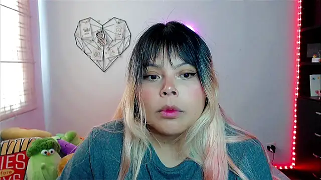 EllieMoonX online show from 02/11/26, 08:25