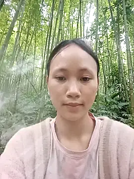 minachao- online show from 12/18/25, 07:58