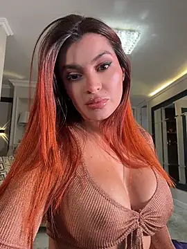 Snapshot of AbrilColls_ chatting on 07/14/26, 01:30 AbrilColls online show from 07/14/26, 01:30