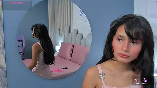 Snapshot of luly_dreams chatting on 05/09/26, 11:15 luly dreams online show from 05/09/26, 11:15