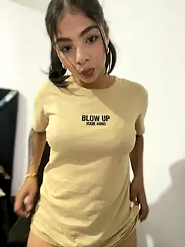 jise 00 online show from 10/09/25, 05:16